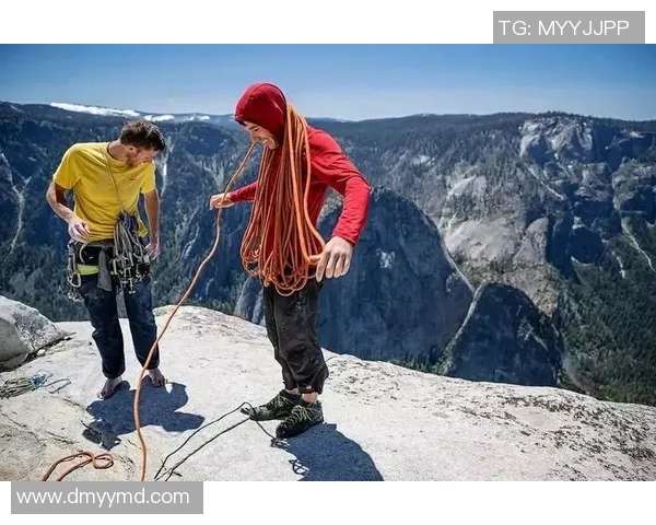 重庆极限运动队的中路突破与挑战探索之旅