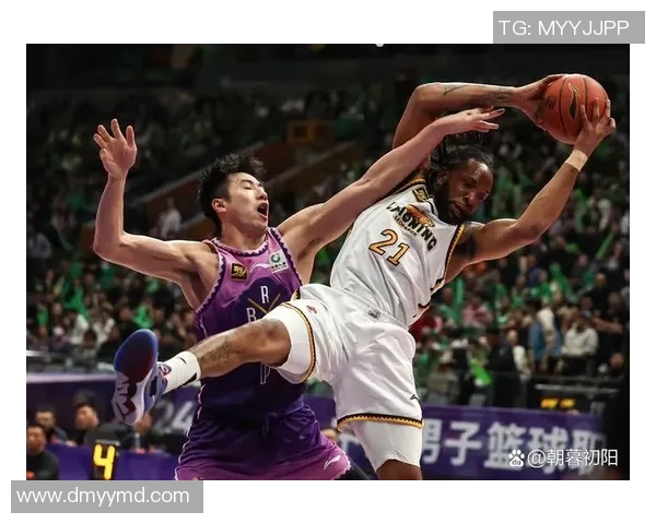 CBA联赛精彩对决辽宁队迎战深圳队直播盛况全程回顾